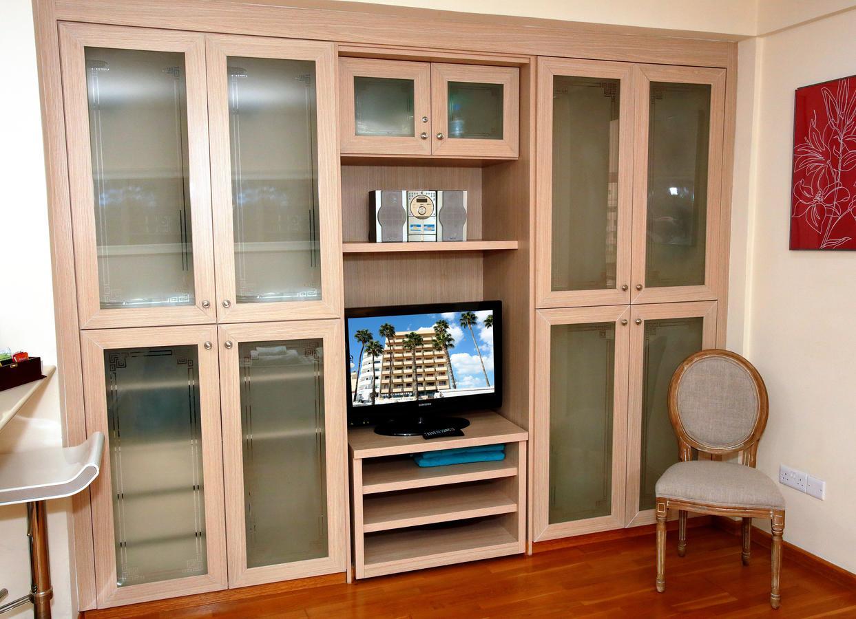 Ithaki Phinikoudes Apartment 307 ลาร์นาคา ภายนอก รูปภาพ